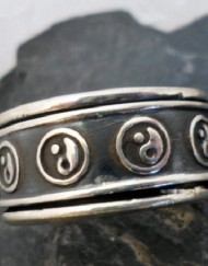 Sterling Silver Yin and Yang Spinner Fidget Ring